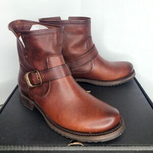 Frye Women's‎ Veronica Moto Buckled Ankle Booties Leather Redwood Size 8.5B